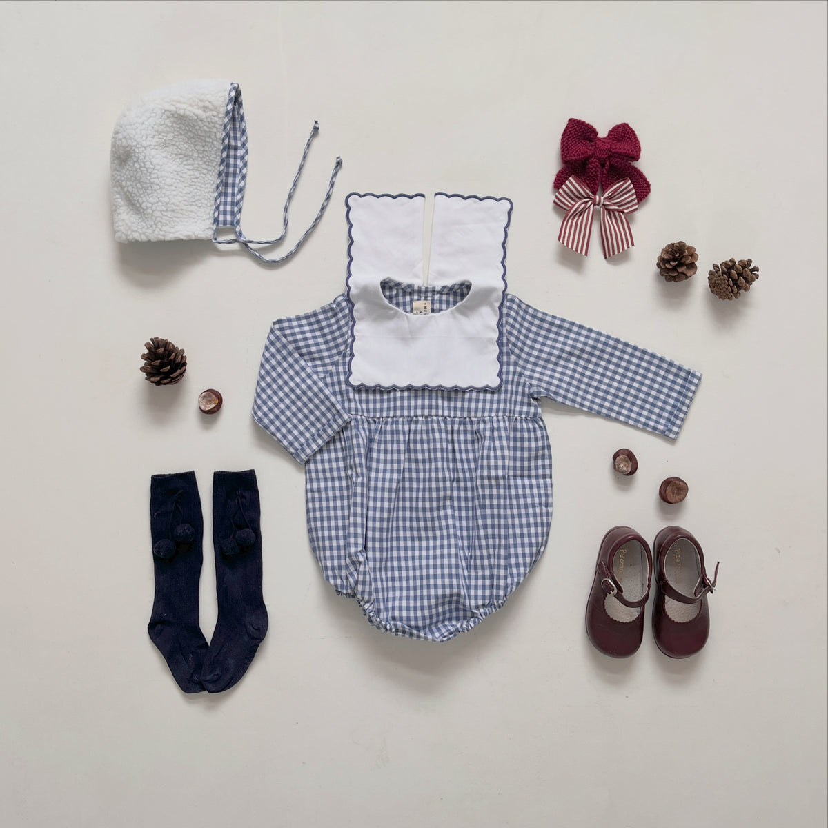 La barboteuse vichy bleu denim col festonné façon Petit Beurre