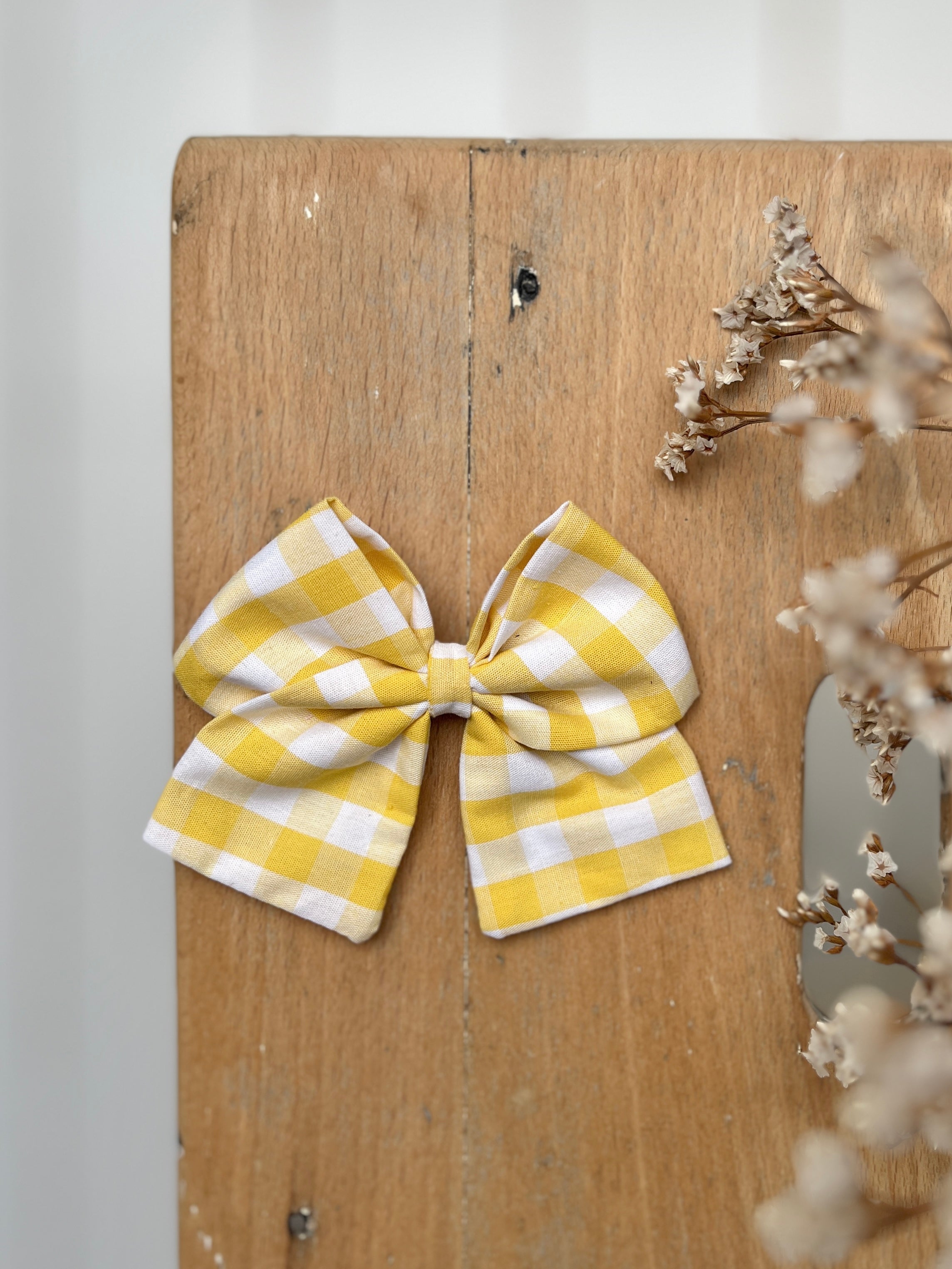 La barrette à gros noeud Brunette vichy jaune