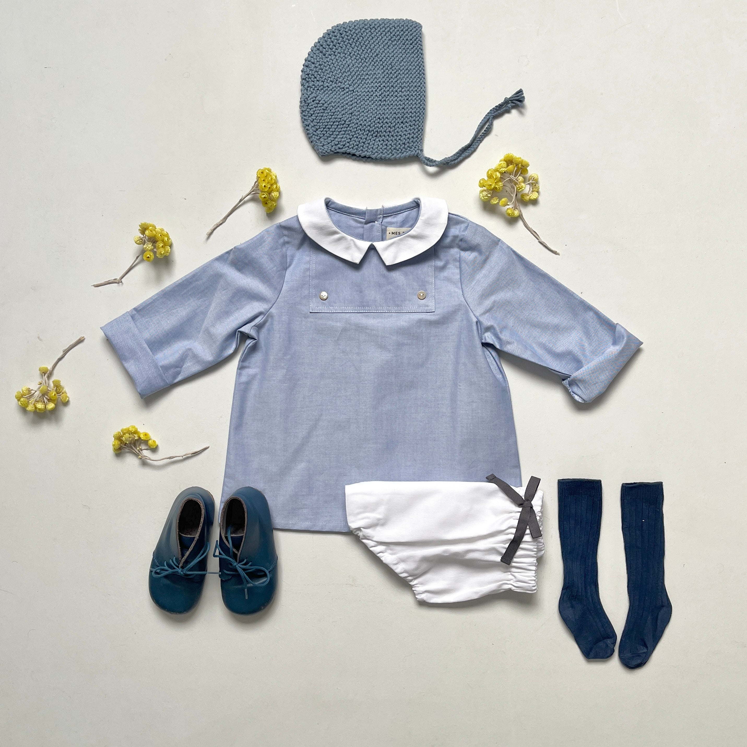 La blouse à plastron César bleue