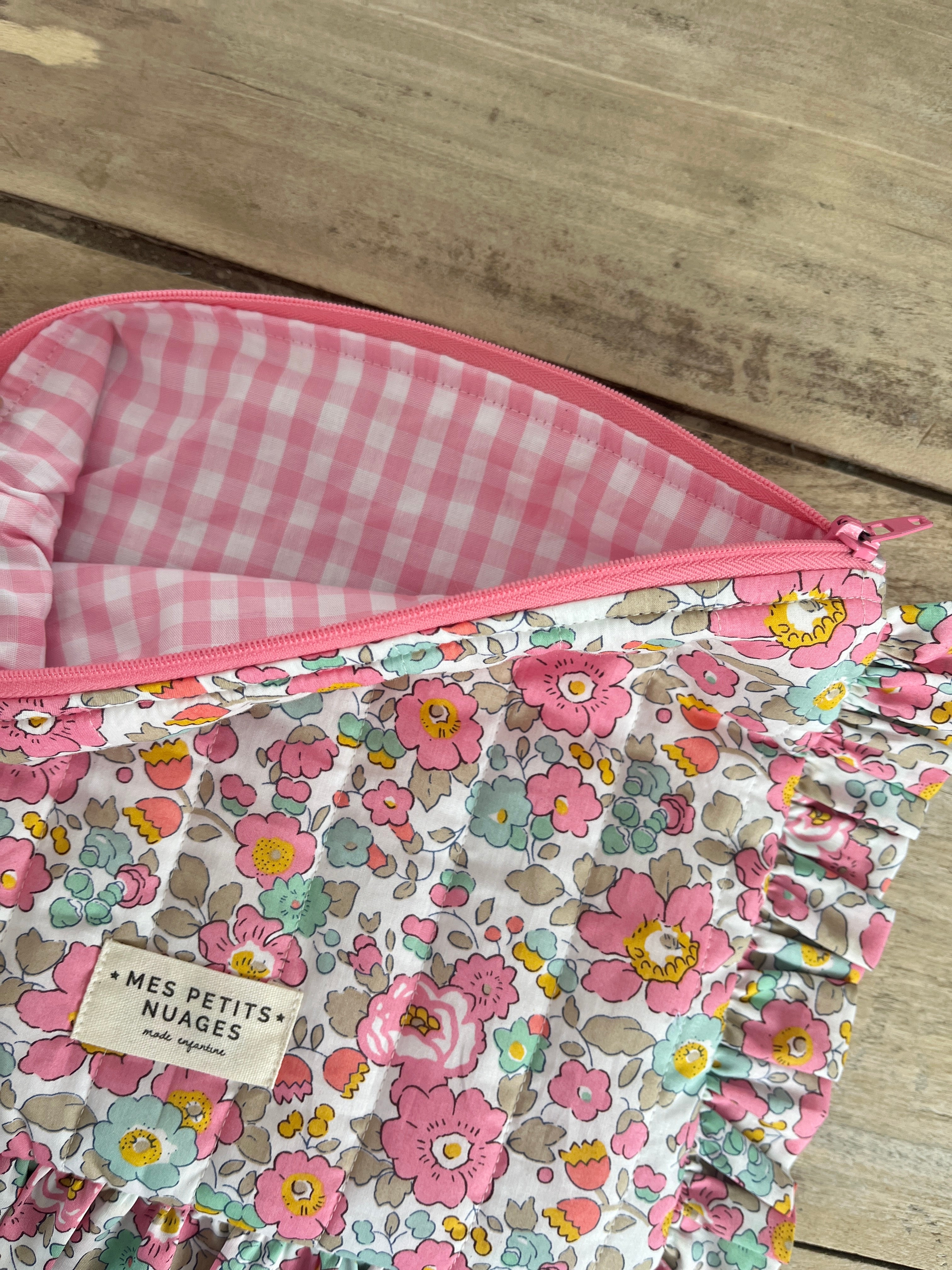 La pochette volantée Aimée Liberty