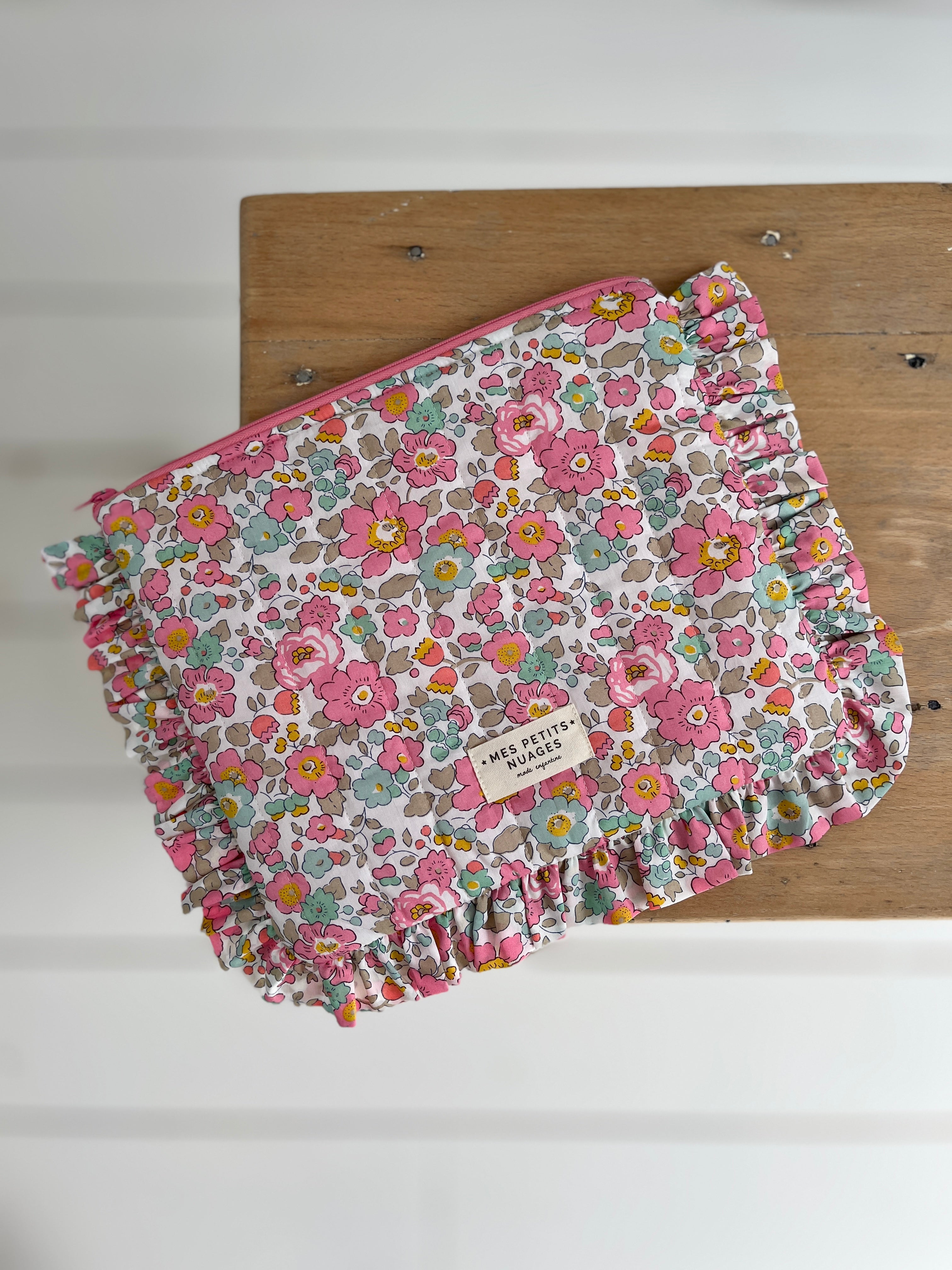 La pochette volantée Aimée Liberty