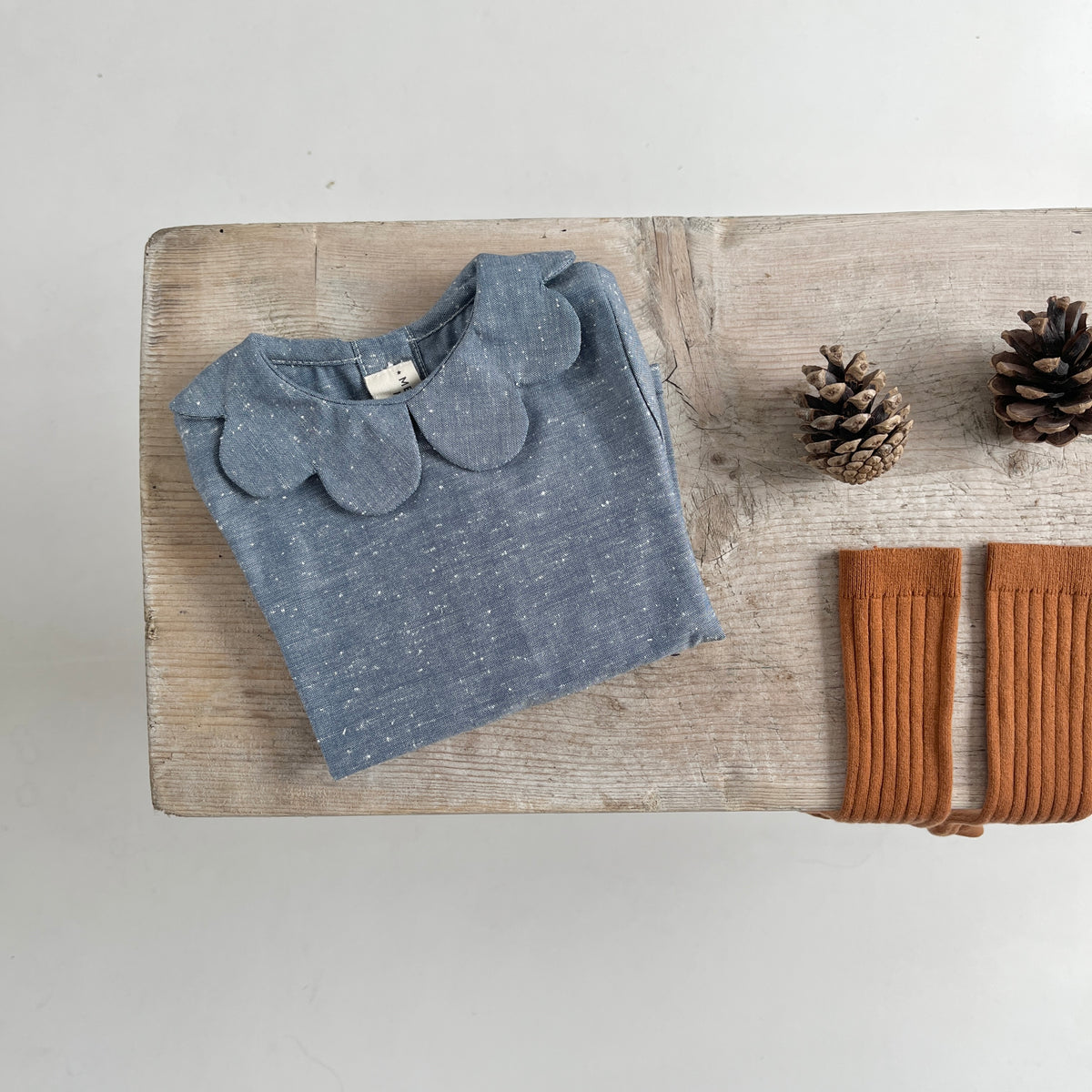 La blouse col pétales Colombine bleu chiné