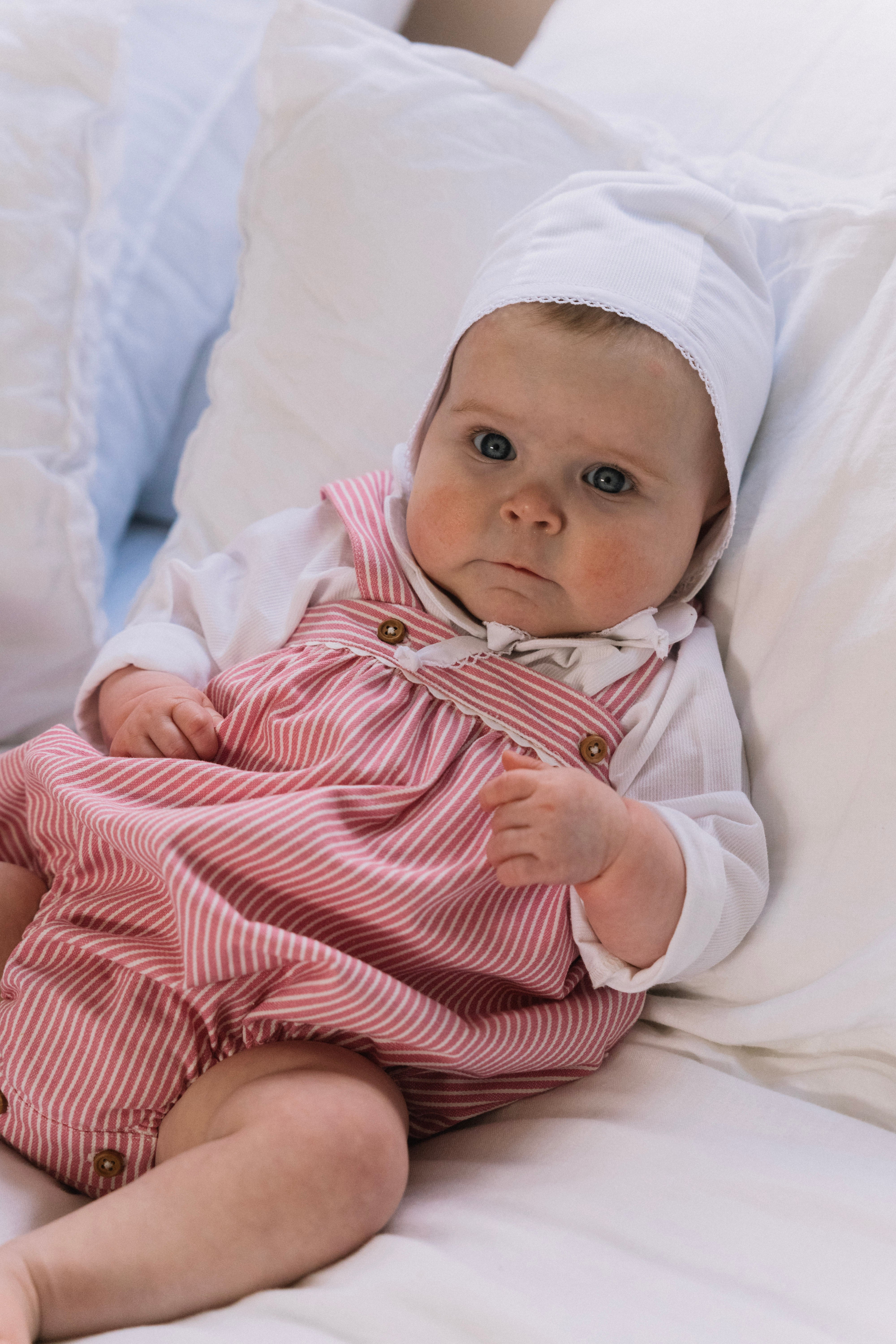 La barbot’ à bretelles Clovis en denim rayé rose