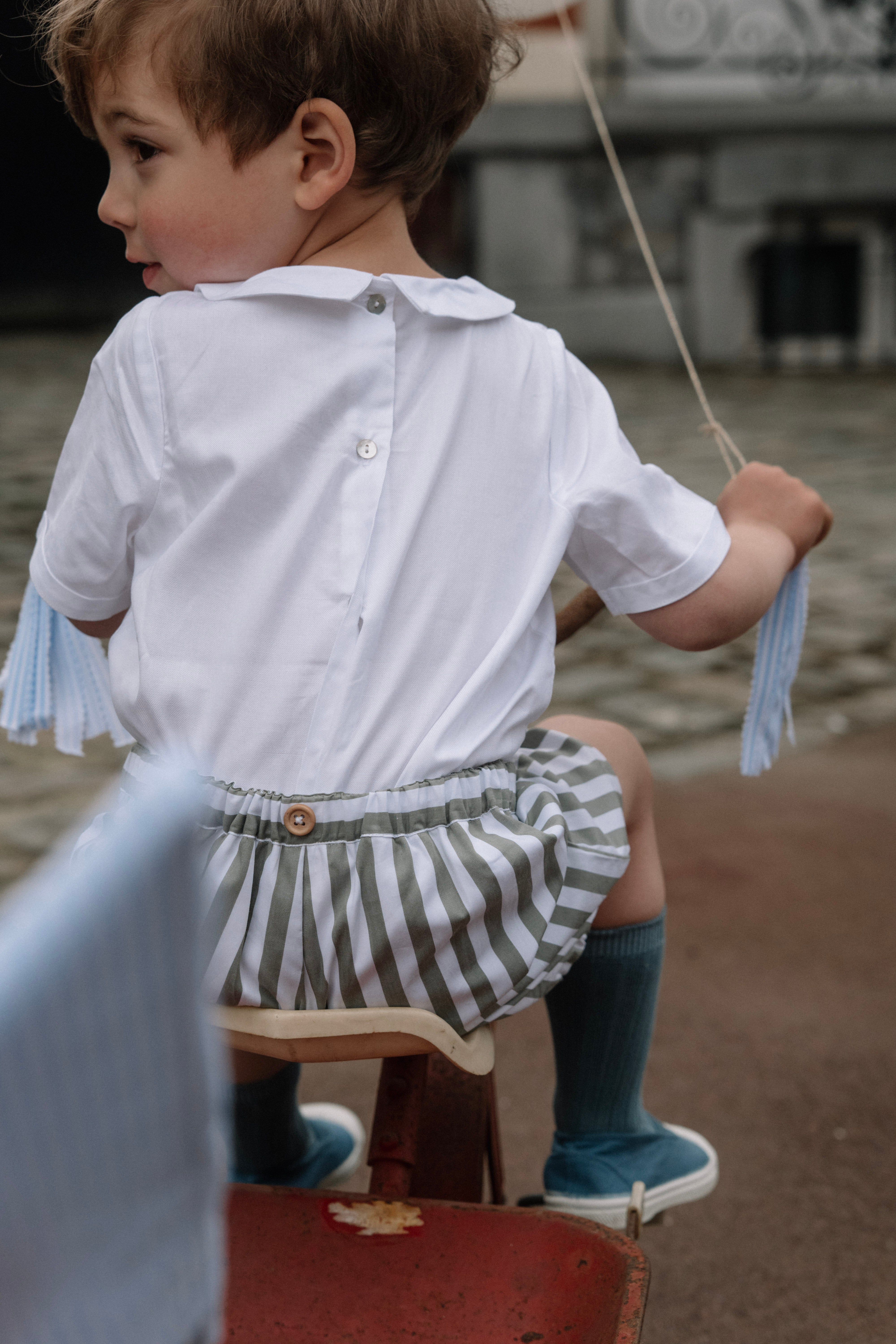 La blouse à plastron César blanche