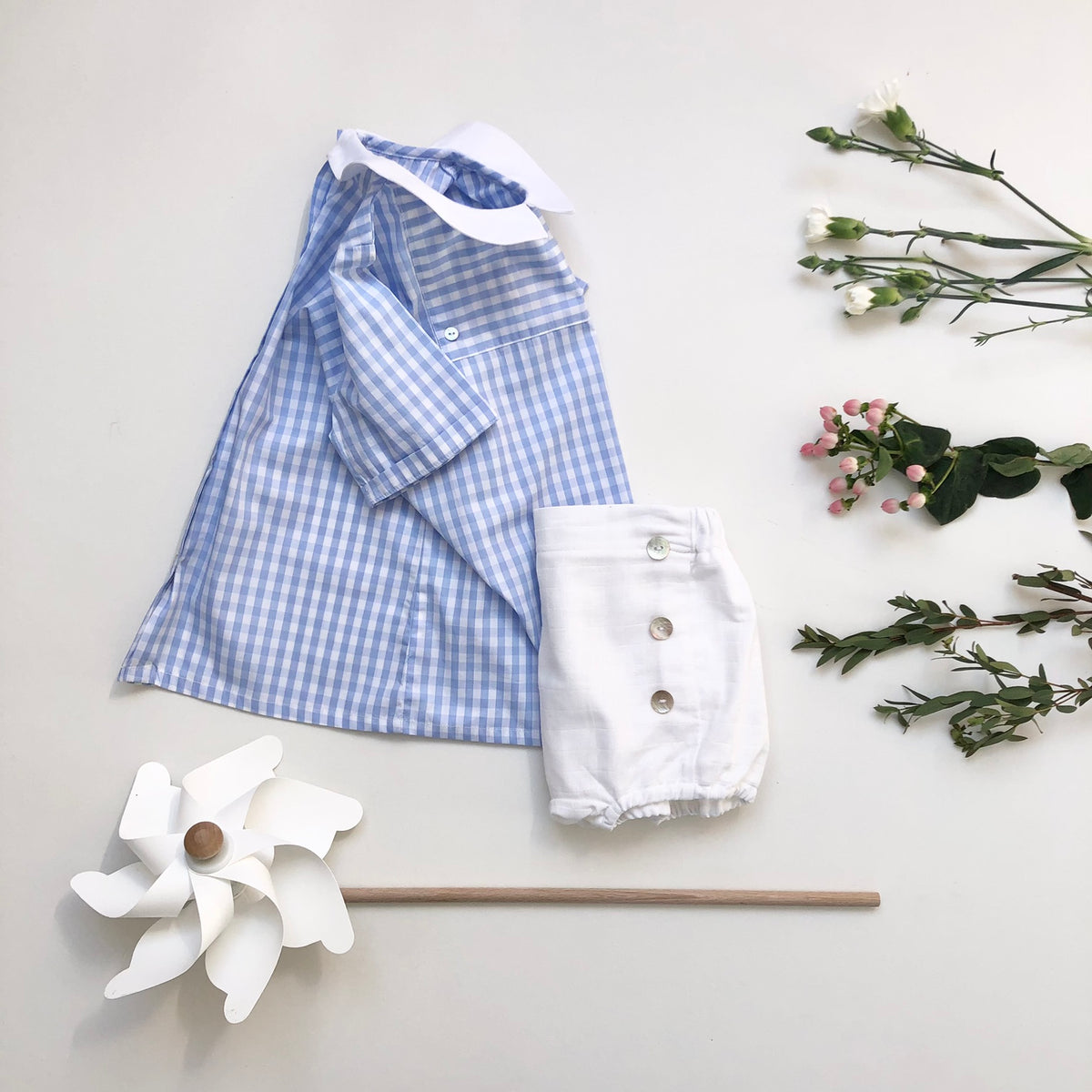 La blouse à plastron César vichy bleu
