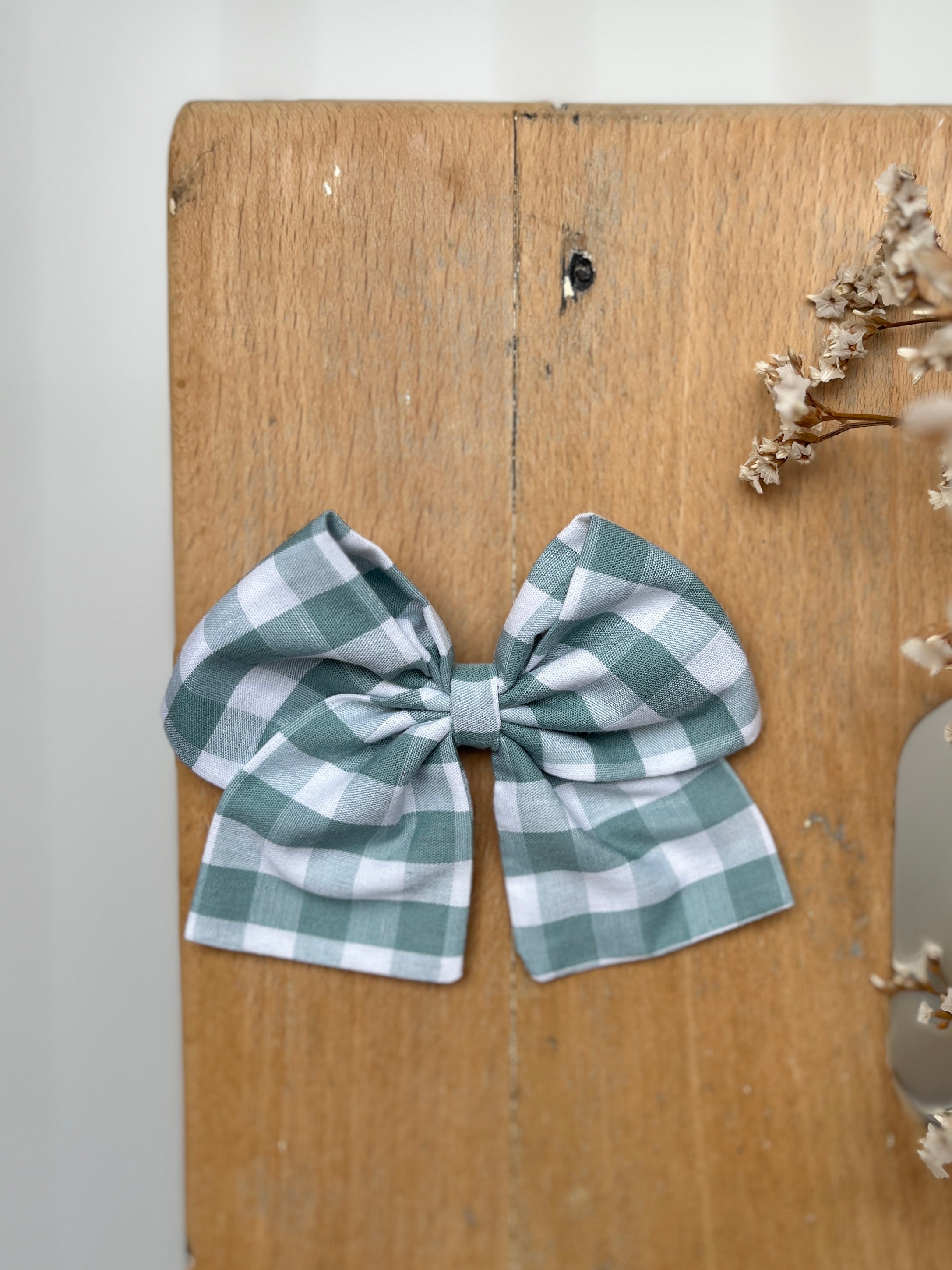 La barrette à gros noeud Brunette vichy vert