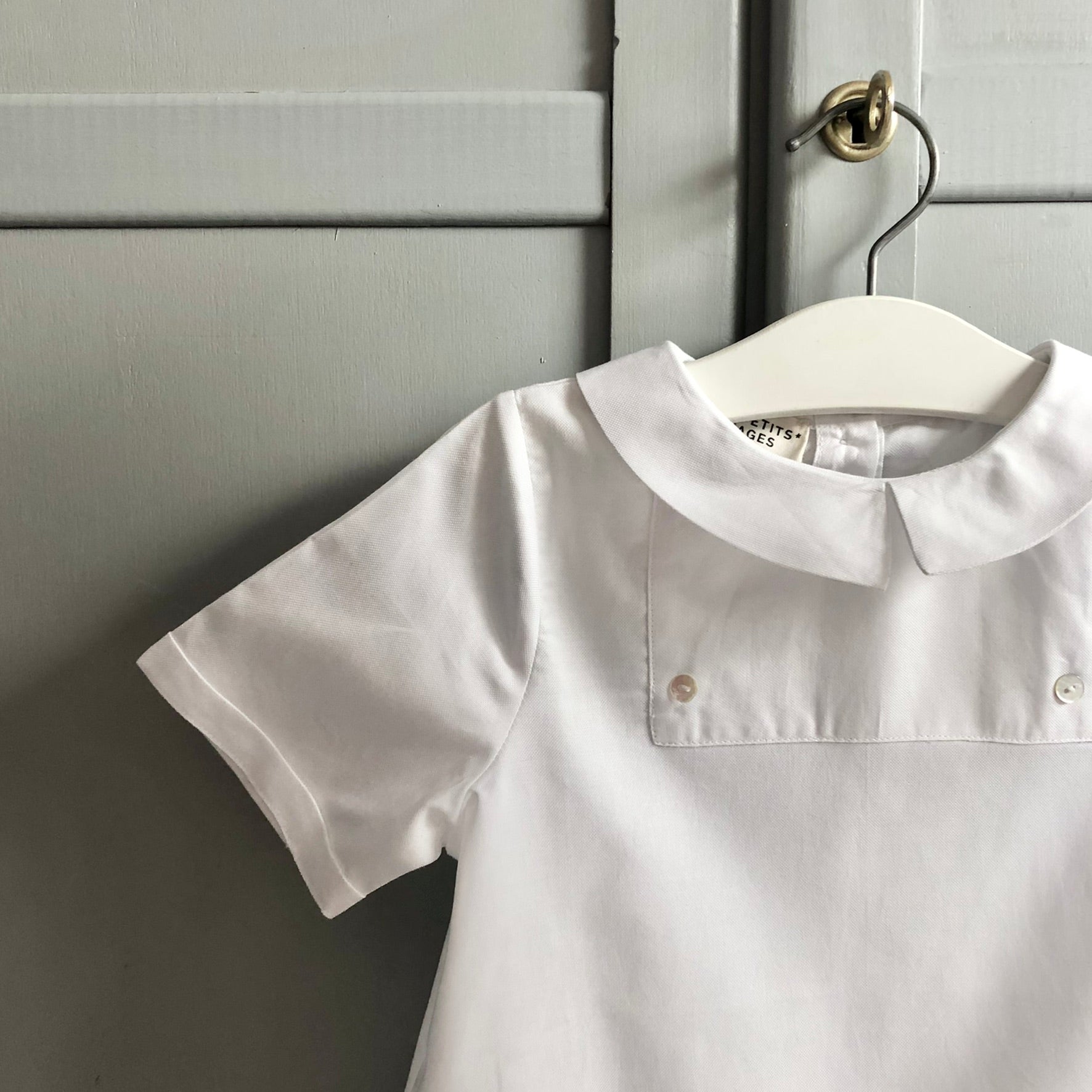 La blouse à plastron César blanche