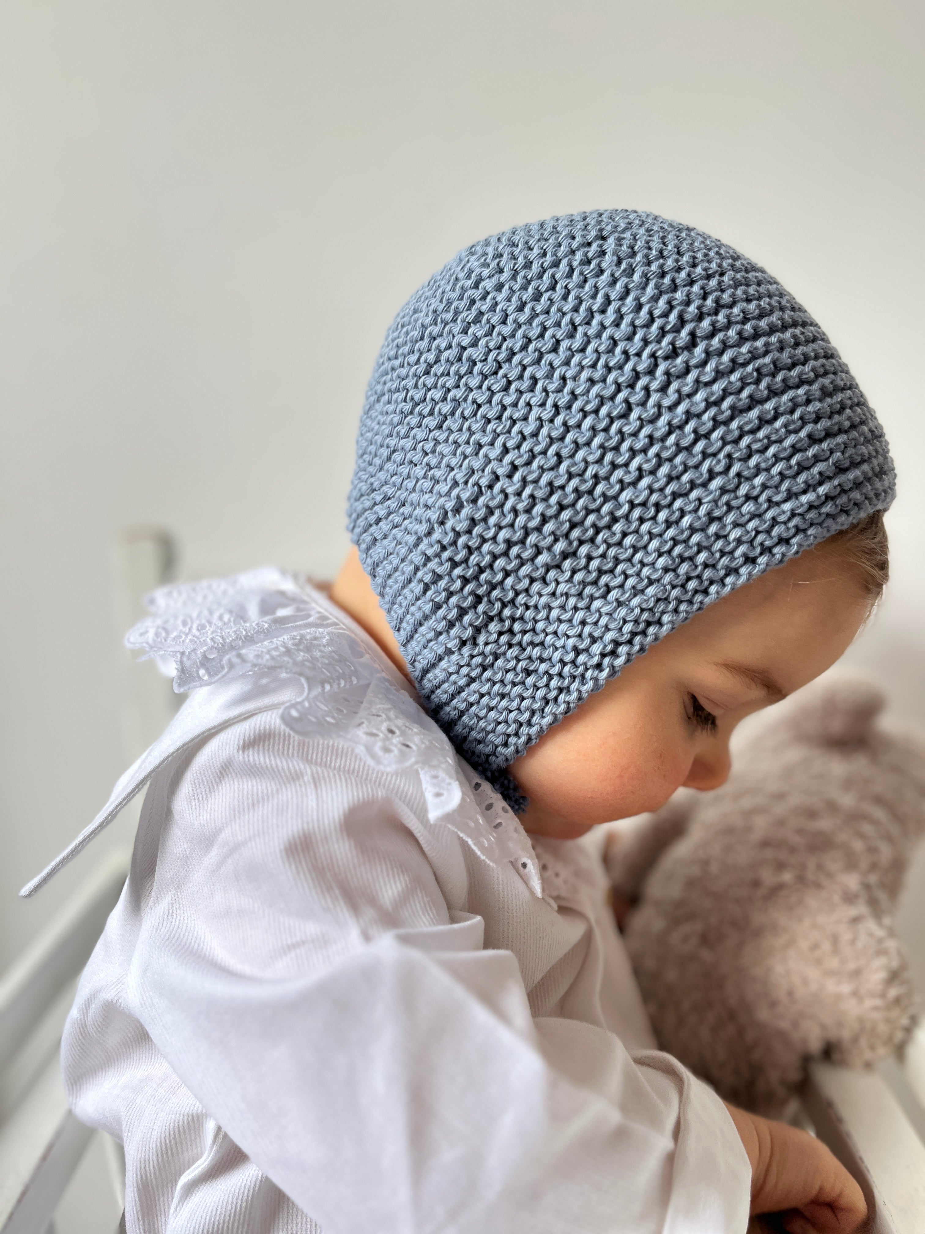 Le béguin Clotaire en coton bleu denim
