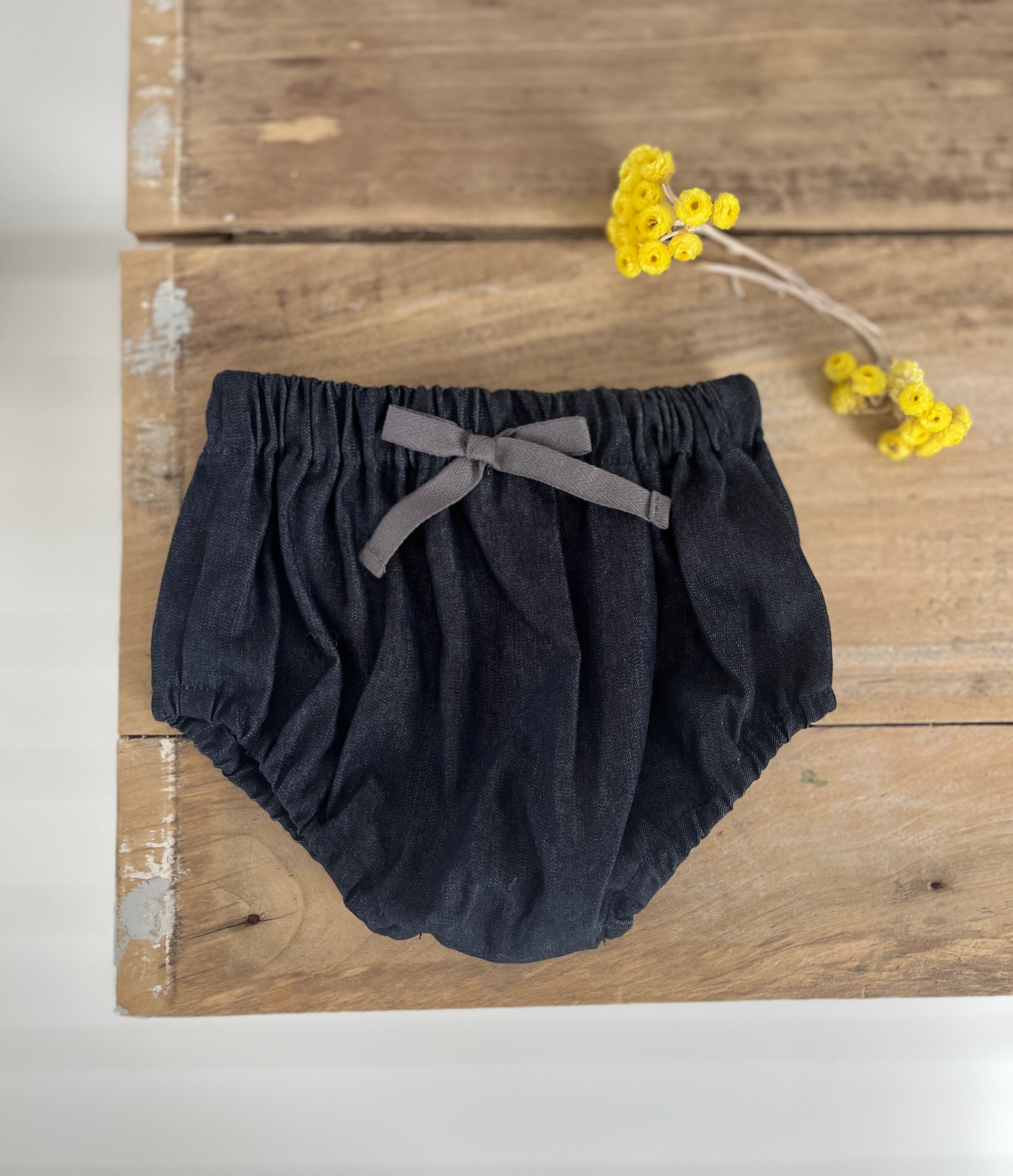 Célestin, le bloomer à noeud uni ou à fines rayures