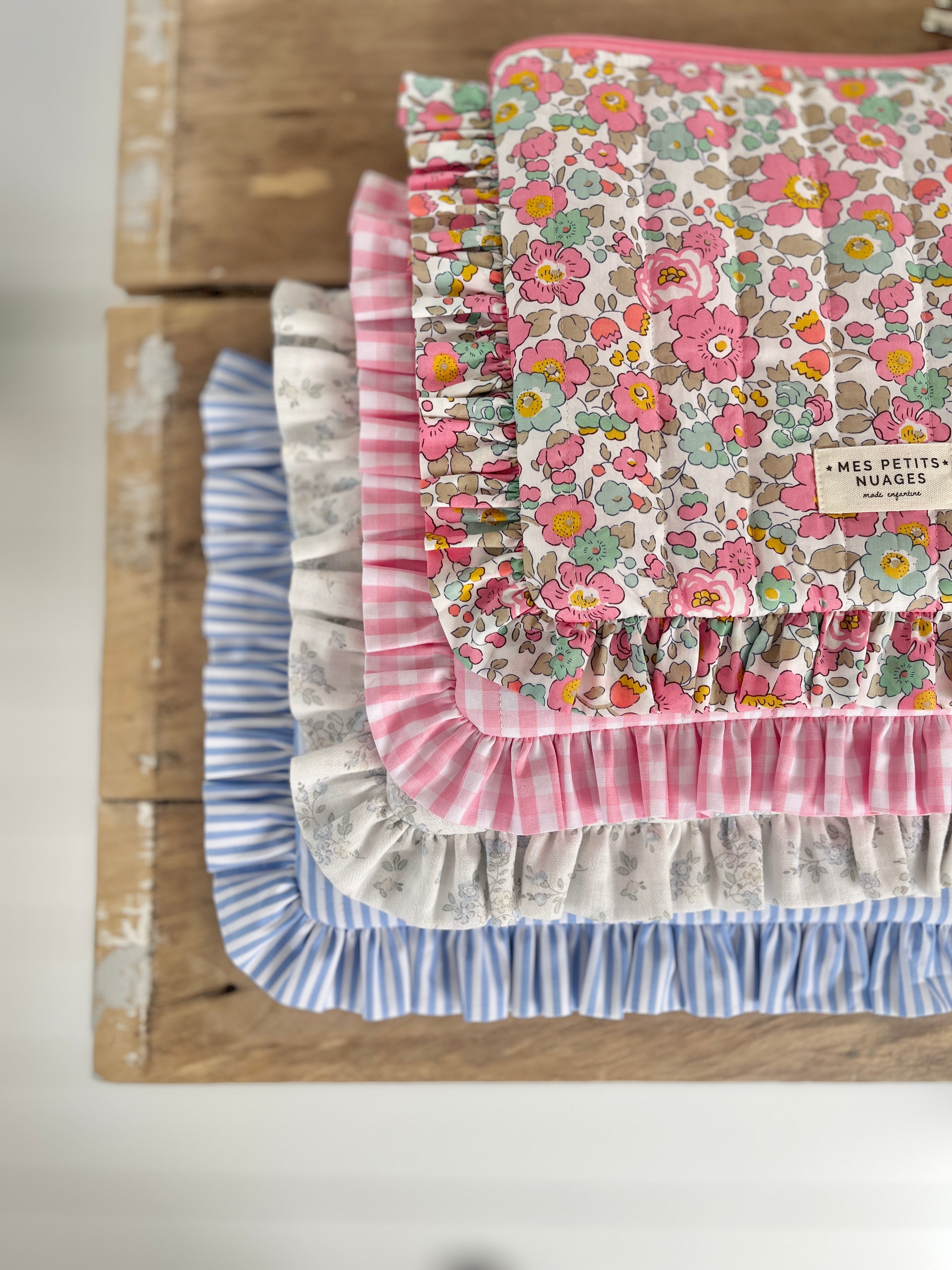 La pochette volantée Aimée Liberty