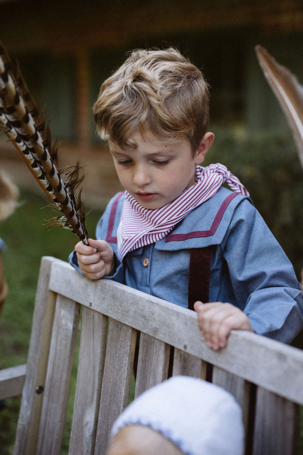 La blouse à col carré Hector denim et bordeaux