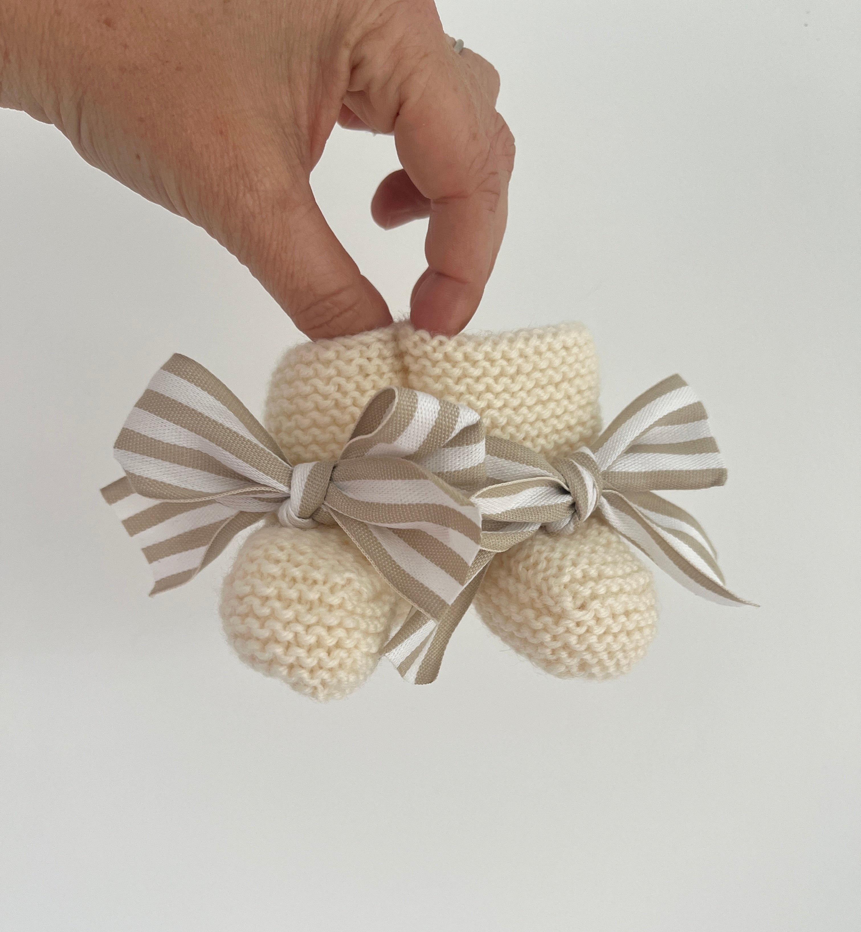 Baby chaussons tricotés Emile (laine mérinos)