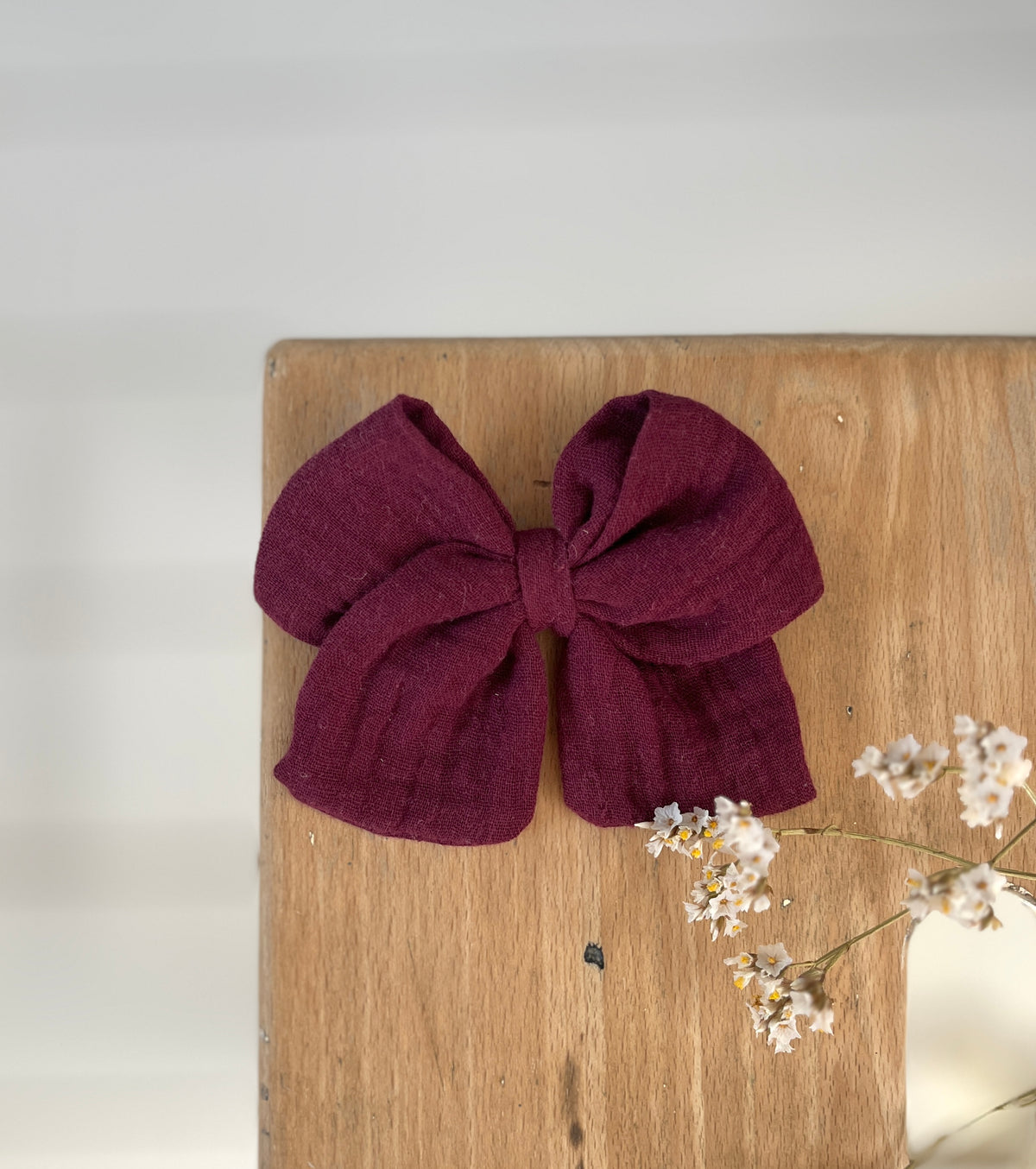 La barrette à gros noeud Brunette double gaze bordeaux