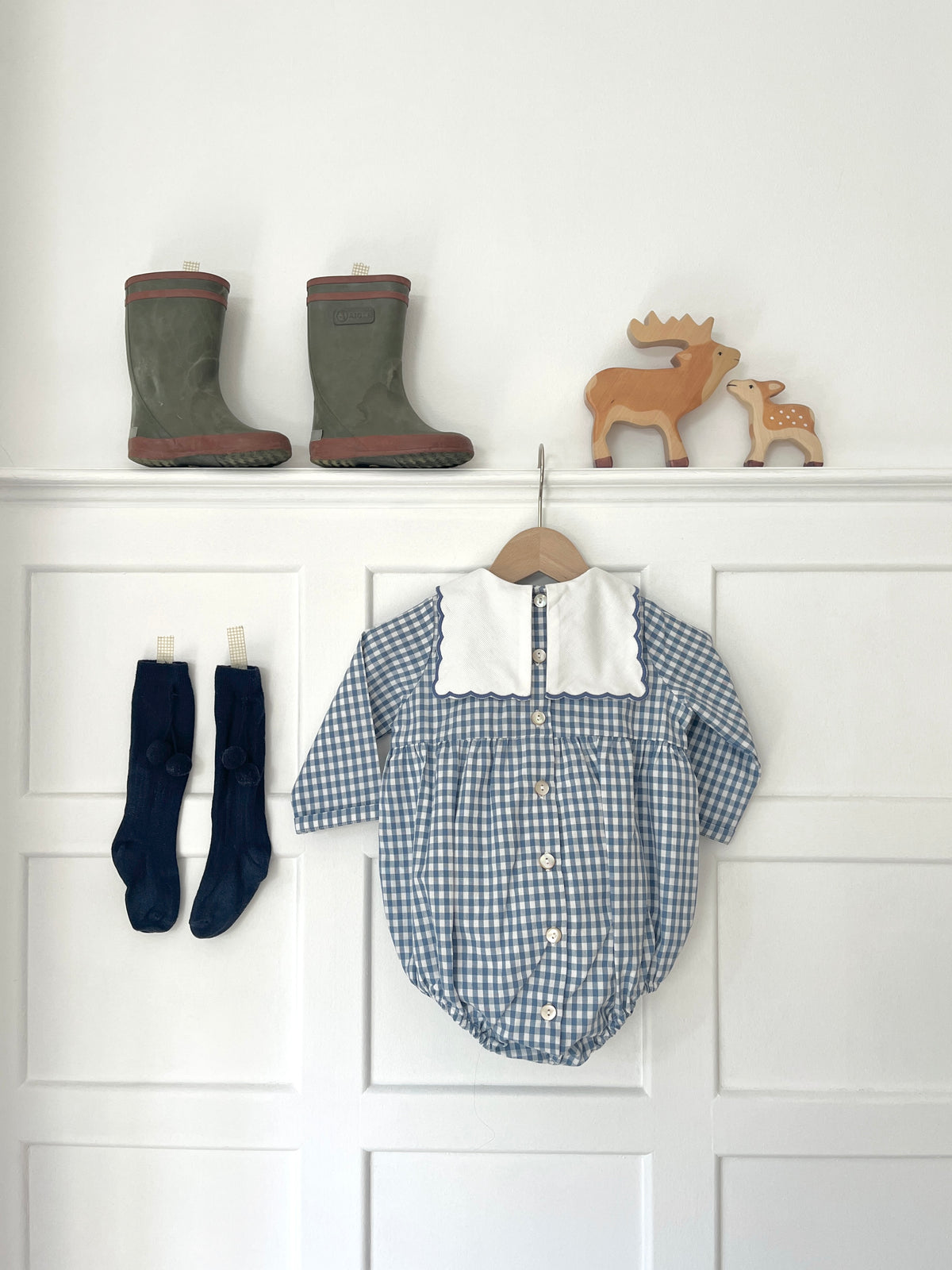 La barboteuse vichy bleu denim col festonné façon Petit Beurre