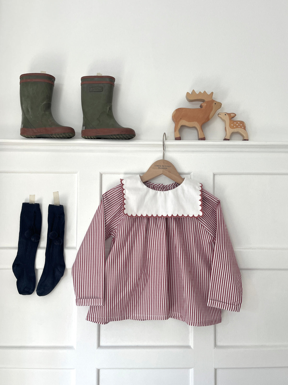 La blouse rayée bordeaux col festonné façon Petit Beurre