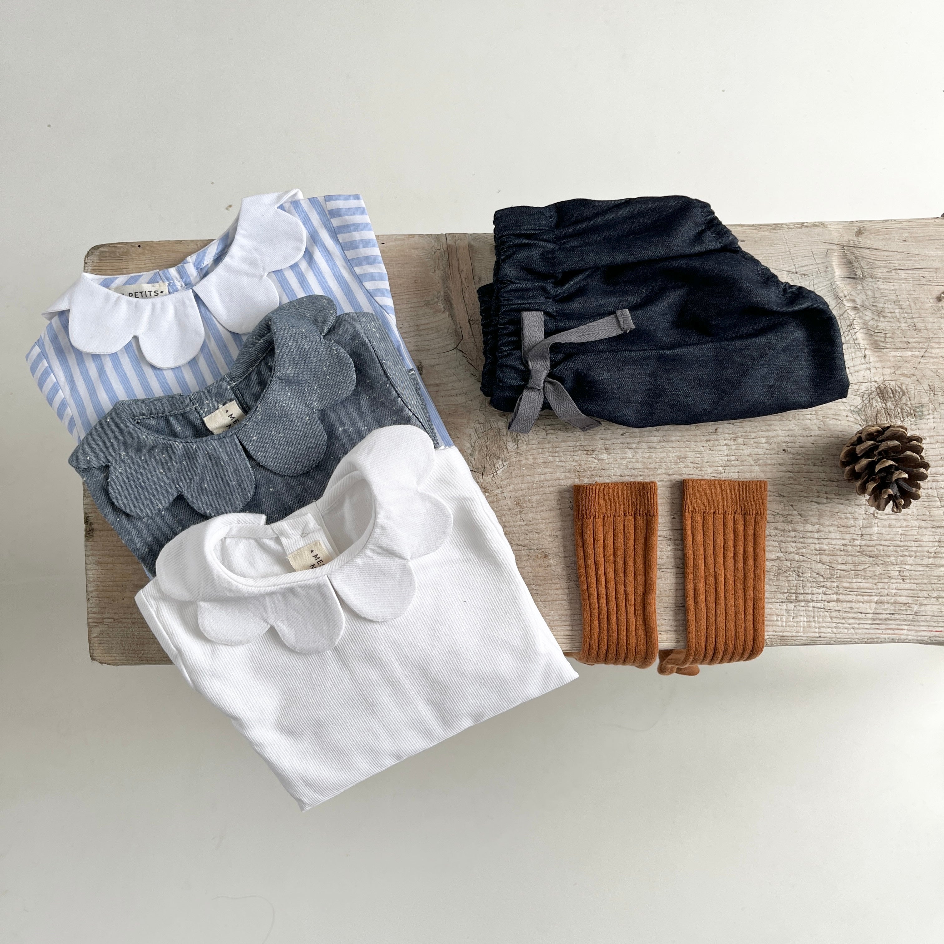 La blouse col pétales Colombine blanche