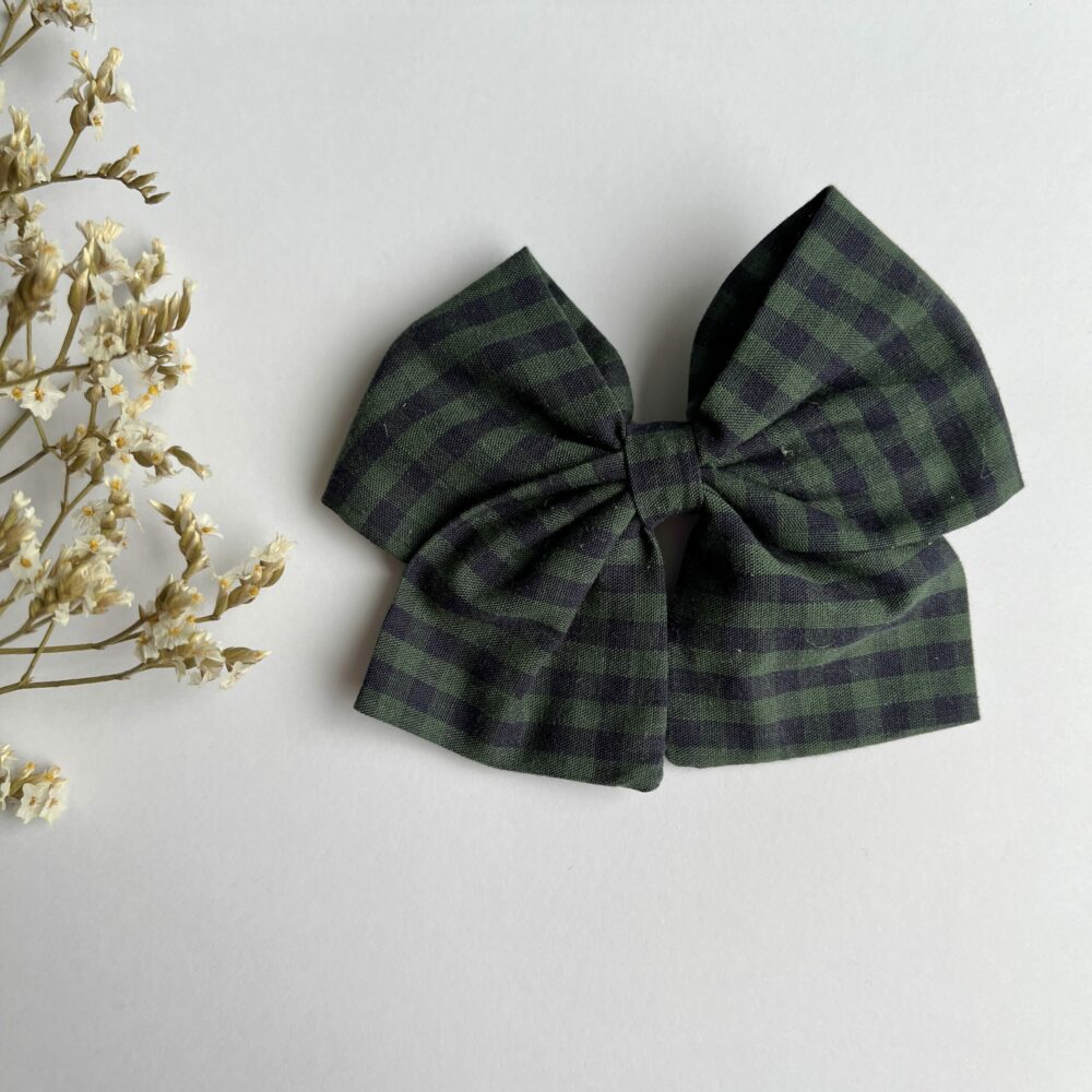La barrette à gros noeud Brunette vichy vert et marine