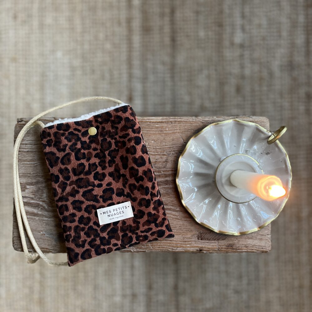 Noël: Lucette la pochette velours léopard